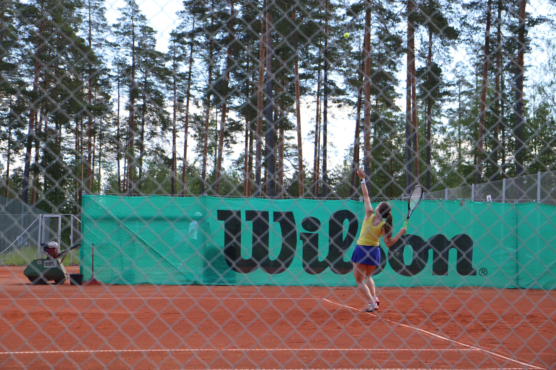 My serve last summer, with the elbow very low